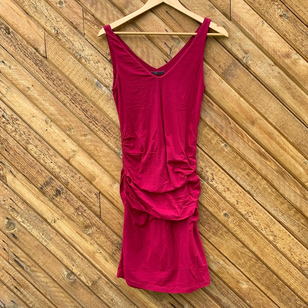 Form fitting dress by Velvet